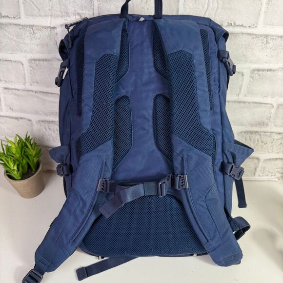 Herschel Supply co. Barlow Large Peacoat Backpack - Picture 4 of 10